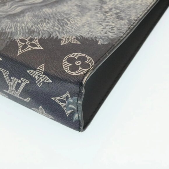 LOUIS VUITTON Monogram Savanna Pochette Voyage ClutchBag Navy M66639 Auth 29183A - Picture 3 of 16